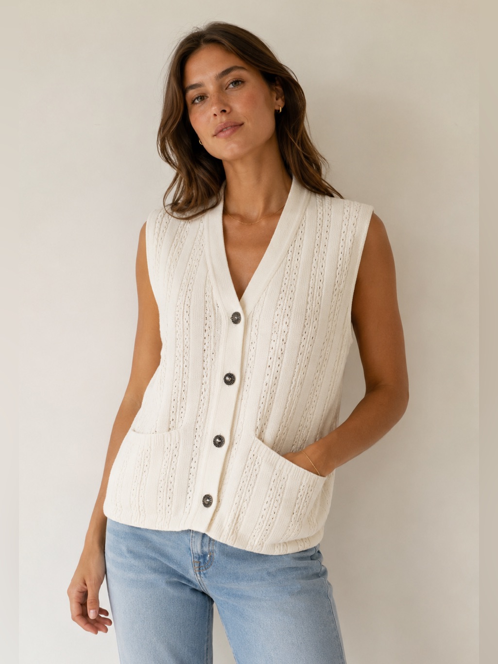Vintage Carriage Court Usa Cable Knit Sweater Vest Ivory Small Cottagecore Grand